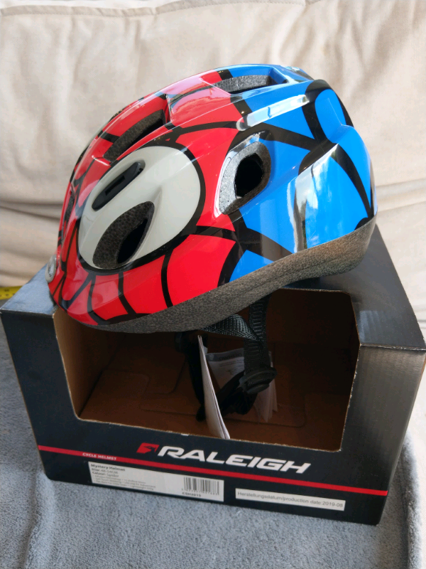 spiderman cycle helmet